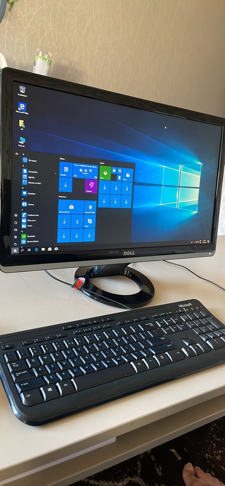 Dell OptiPlex 3040 Desktop Computer met Monitor en Toetsenbo, Computers en Software, Gebruikt, 2 tot 3 Ghz, Met monitor, 8 GB