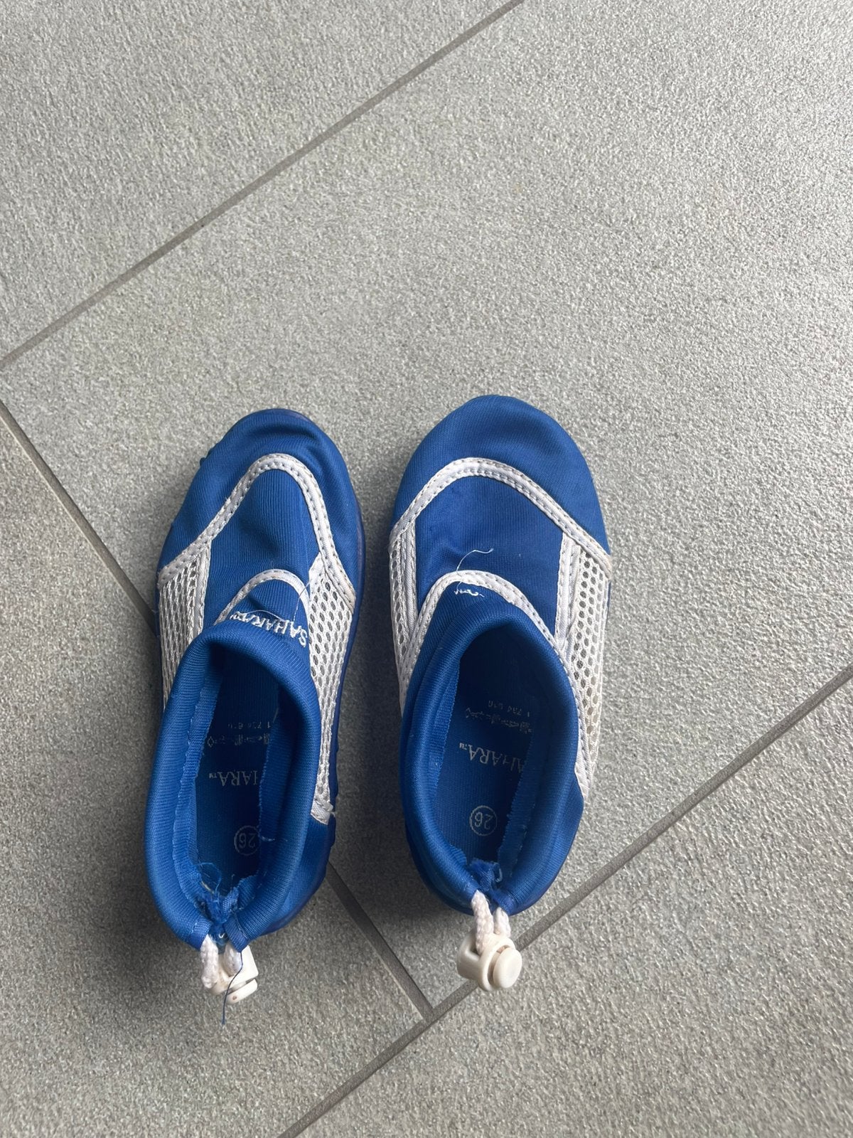 Waterschoenen maat 26, Ophalen of Verzenden, Zo goed als nieuw, Jongen of Meisje, Overige typen