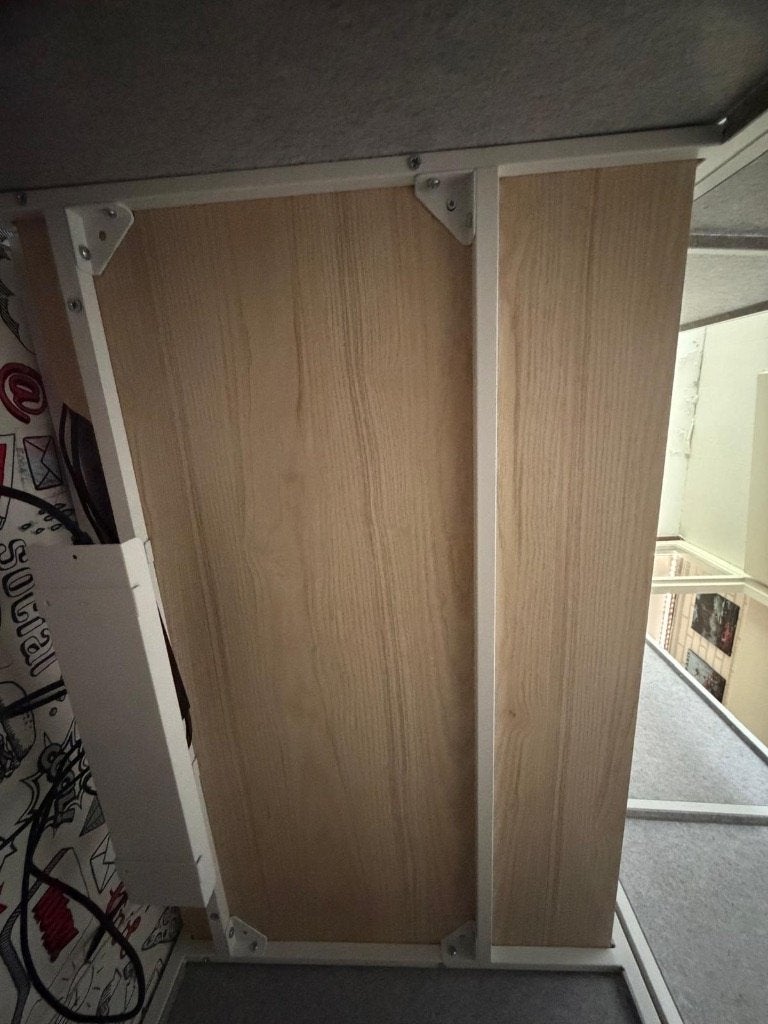 Compact bureau met houten blad en wit frame, Ophalen, IKEA, 100 cm, Grijs