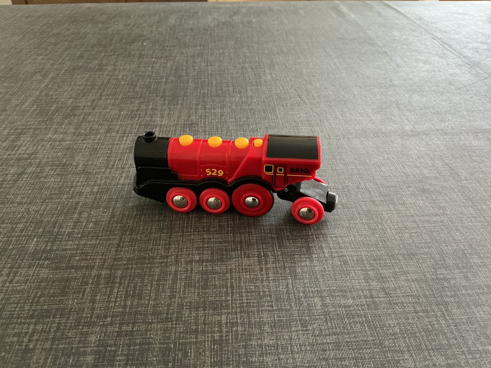 Brio locomotief nr. 33592, Ophalen of Verzenden, Zo goed als nieuw