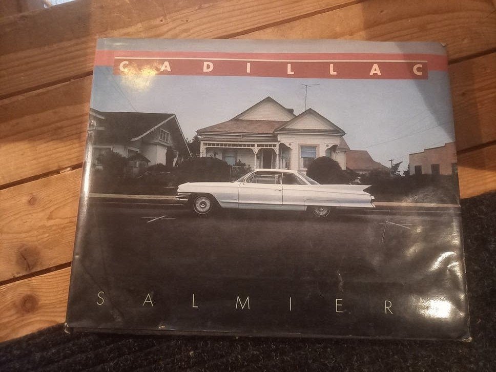 Cadillac Salmier Boek - Klassieke Auto Fotografie, Boeken, Ophalen of Verzenden, Gelezen, Salmier