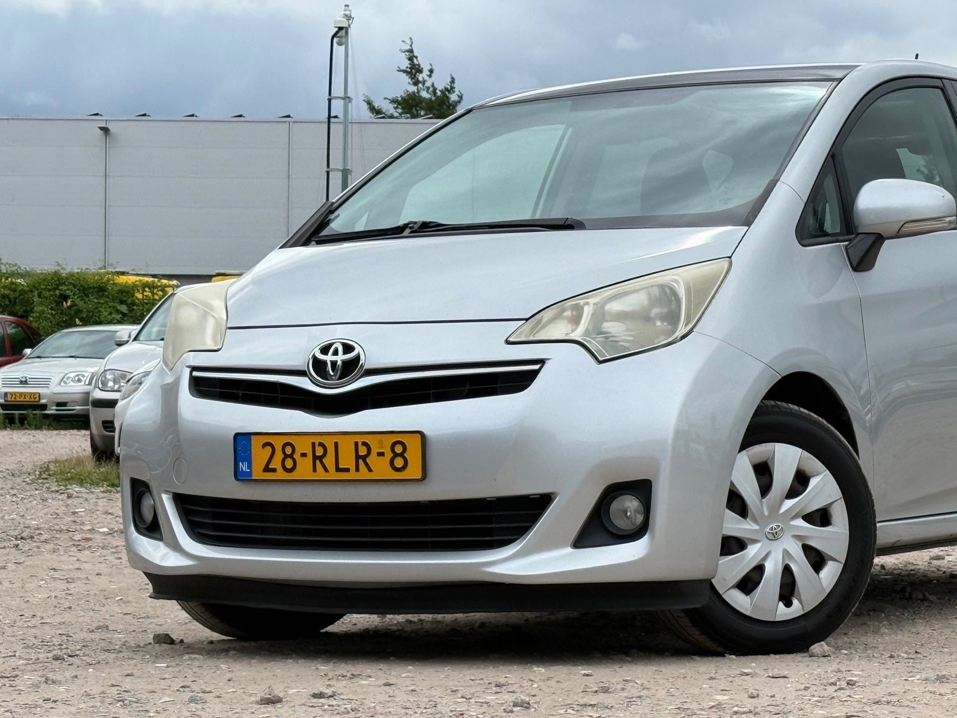Toyota Verso-S 1.3 VVT-i Aspiration/PANO/NAVI, Auto's, Voorwielaandrijving, Euro 5, Gebruikt, 4 cilinders