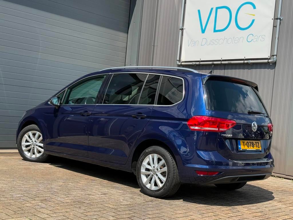 Volkswagen Touran 1.6 TDI SCR Highline | 7-Persoons | Trekha, Voorwielaandrijving, Gebruikt, 4 cilinders, Blauw