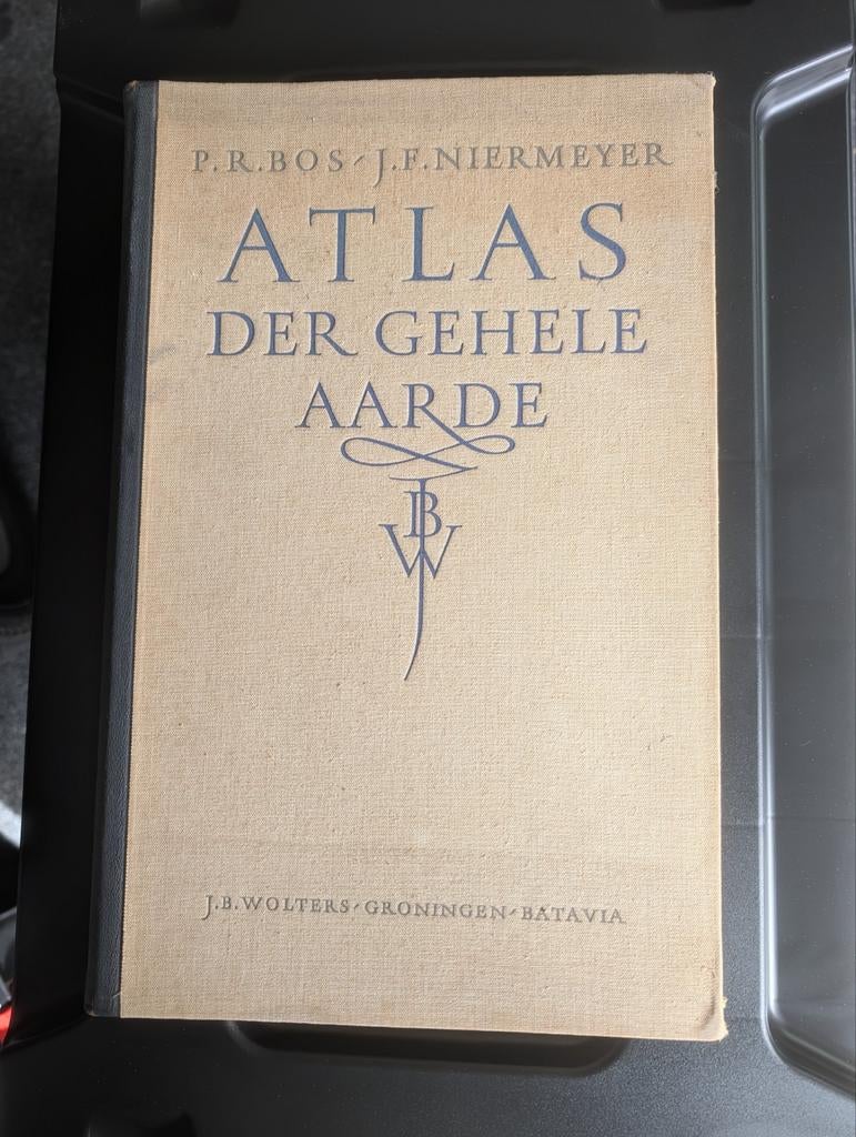 Atlas der Gehele Aarde 1936 - Complete vooroorlogse atlas, Boeken, Gelezen, Overige atlassen, Ophalen of Verzenden, 1800 tot 2000