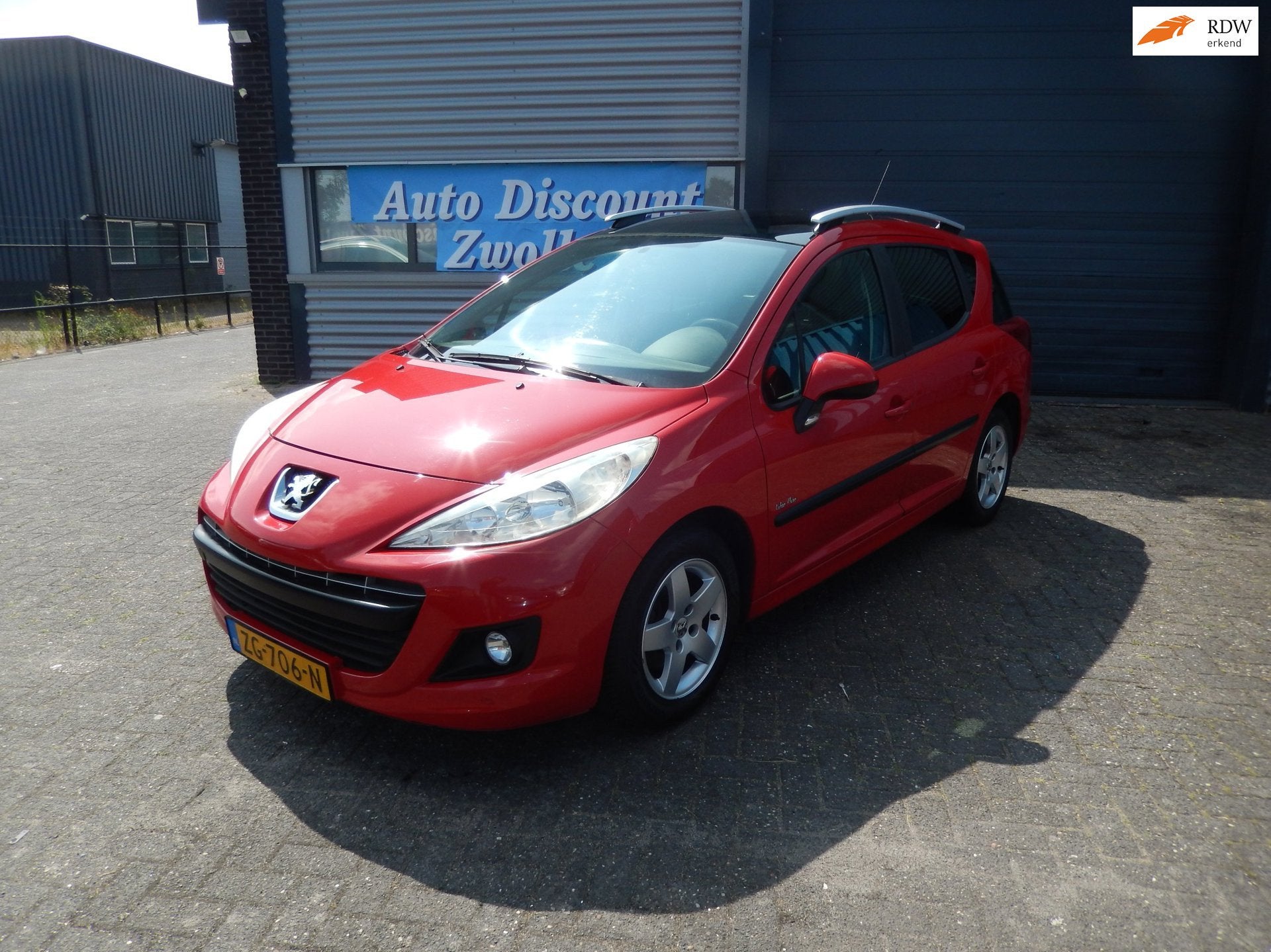 Peugeot 207 SW 1.4 VTi Blue Lease APK TOT 12-06-2027 AIRCO, Voorwielaandrijving, Gebruikt, Handgeschakeld, Euro 4