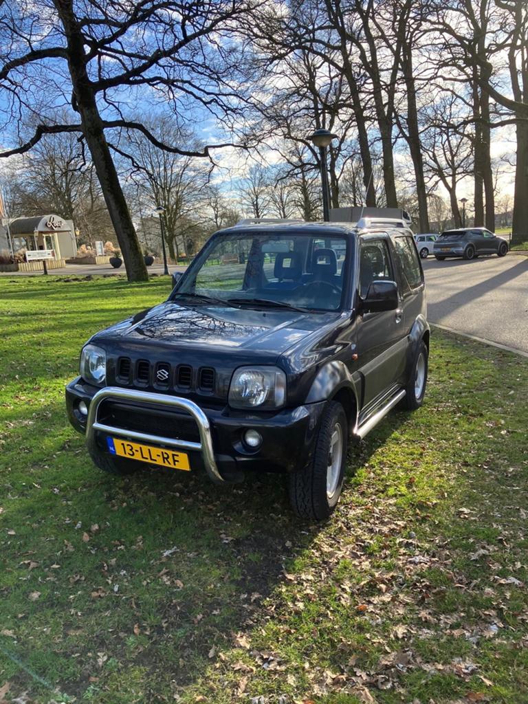 Suzuki Jimny 1.3 JX 4WD 2003 Zwart, 13 km/l, Stof, 40 €/maand, 4 cilinders