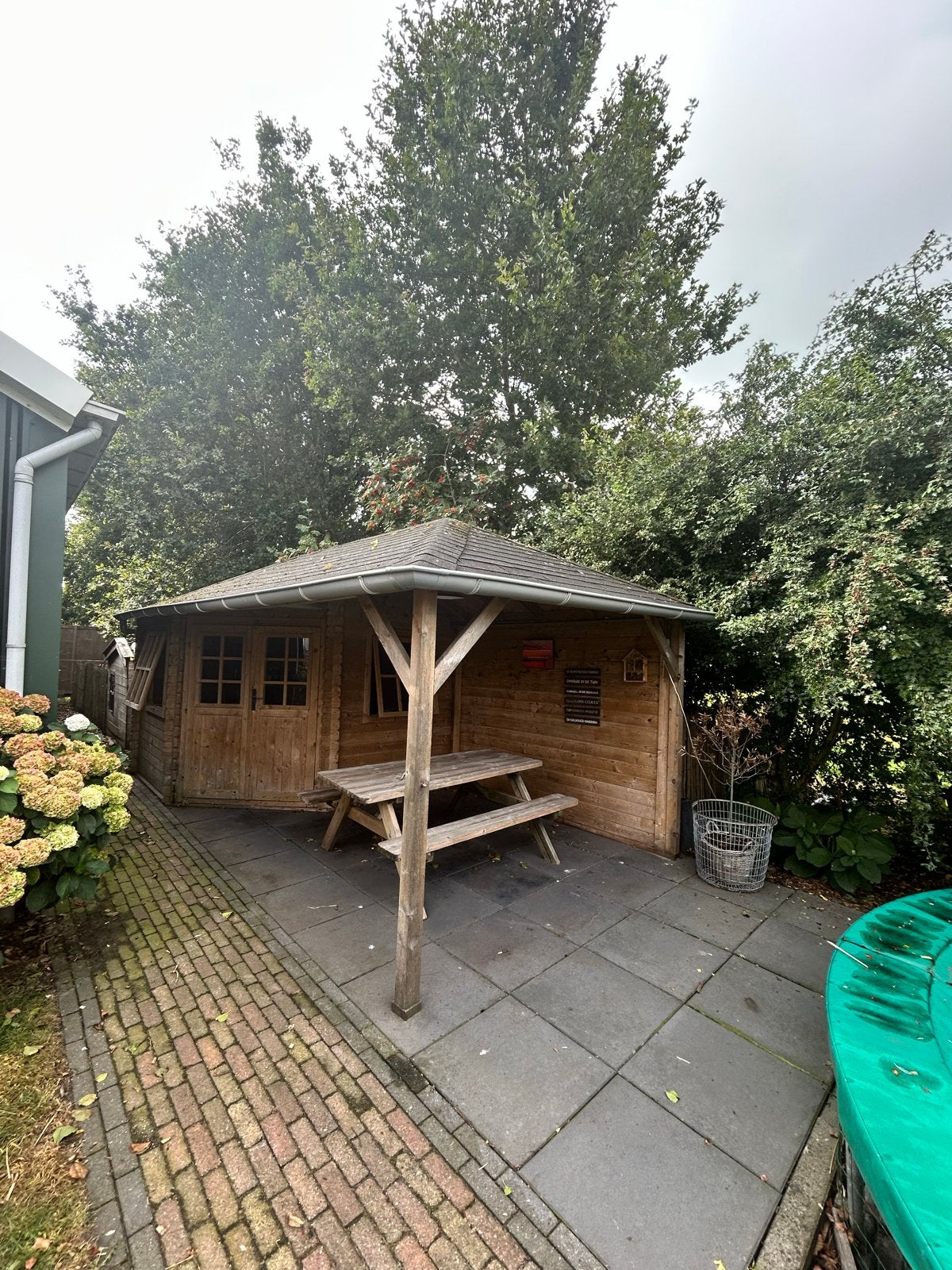 Houten blokhut, Ophalen, Tuinhuis, 2 ramen, 500 cm of meer