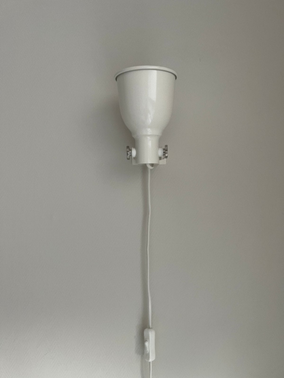 IKEA Hektor wandlamp wit, Ophalen of Verzenden, Gebruikt, Metaal