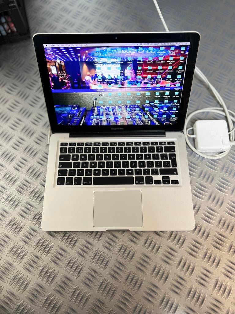 Macbook Pro 13inch early 2011, Computers en Software, Apple Macbooks, 256 GB, 2 tot 3 Ghz, Qwerty, 8 GB