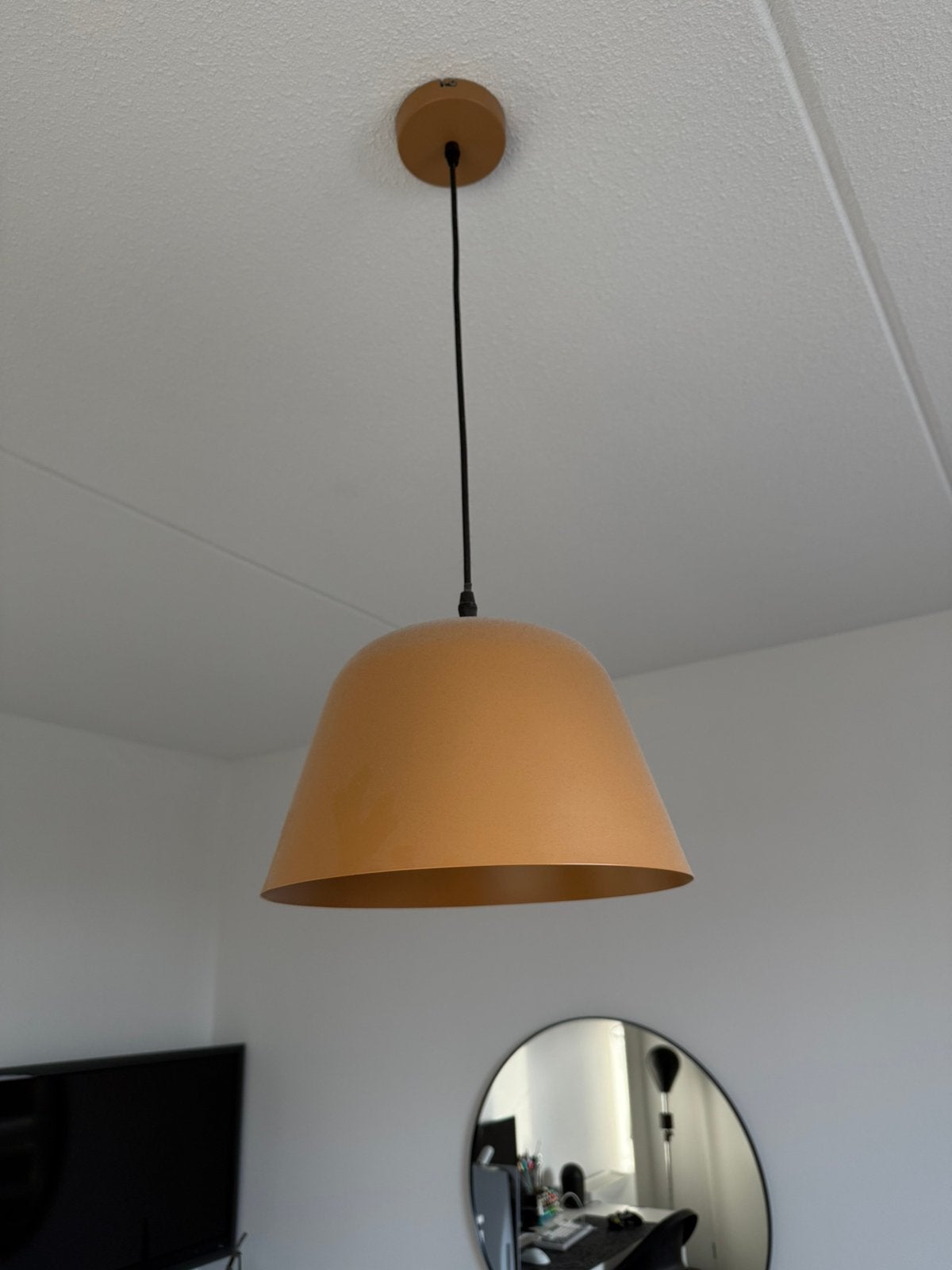 Hanglamp okergeel metaal hoogte 20 cm diameter 29,5 cm, Ophalen of Verzenden, Zo goed als nieuw, Metaal
