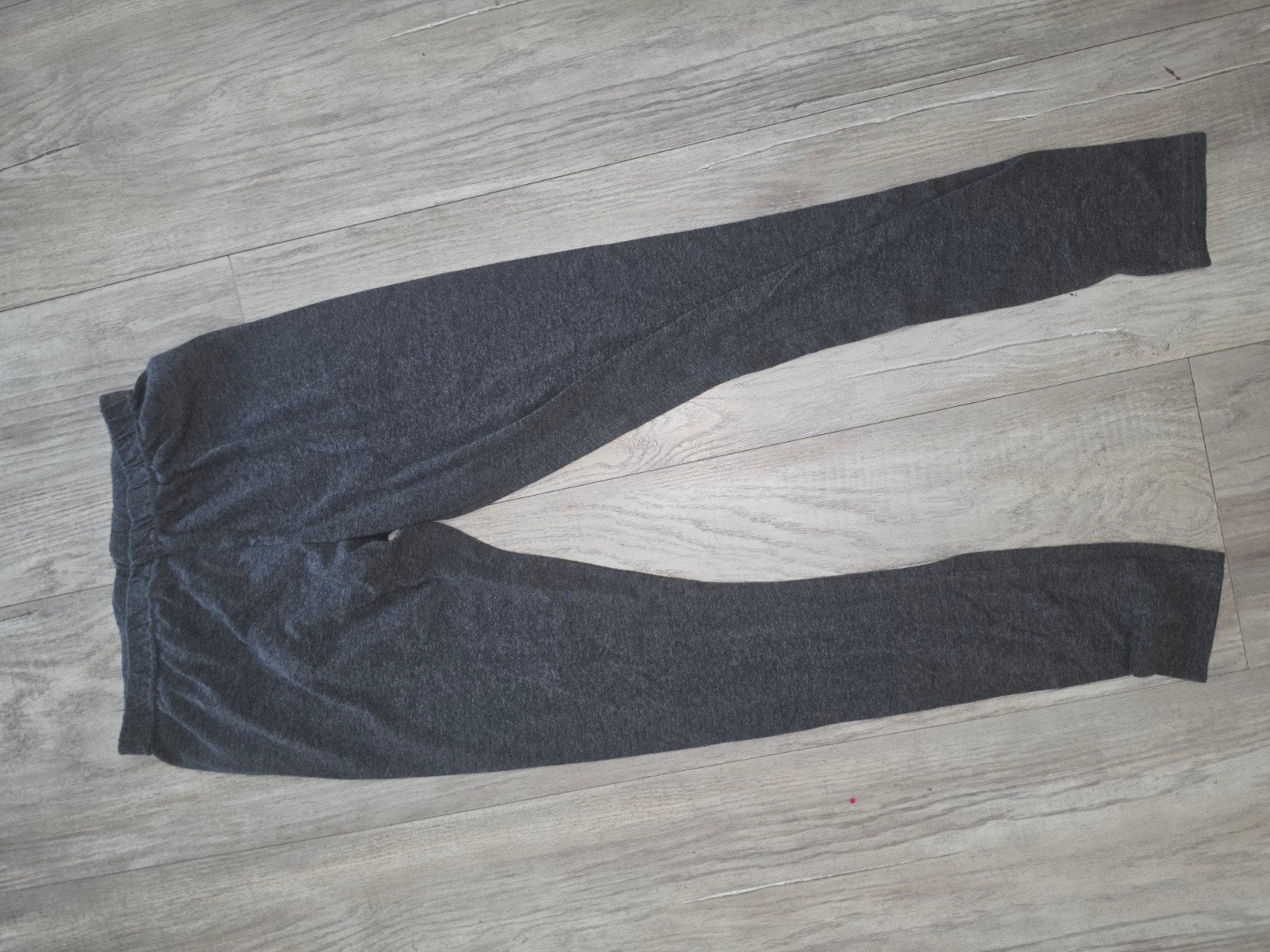 Donkergrijze legging maat m, Legging, Overige maten, Ophalen of Verzenden, Onbekend