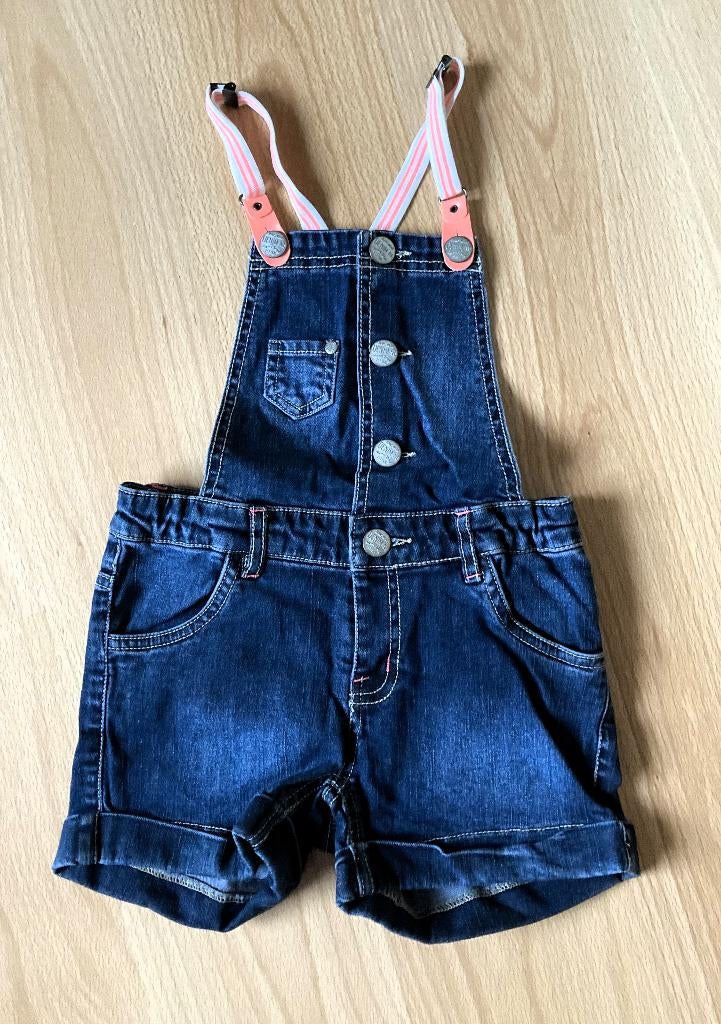 Jeans salopette short broek mt 122 - 128 HEMA, Broek, Meisje, Ophalen of Verzenden, Zo goed als nieuw