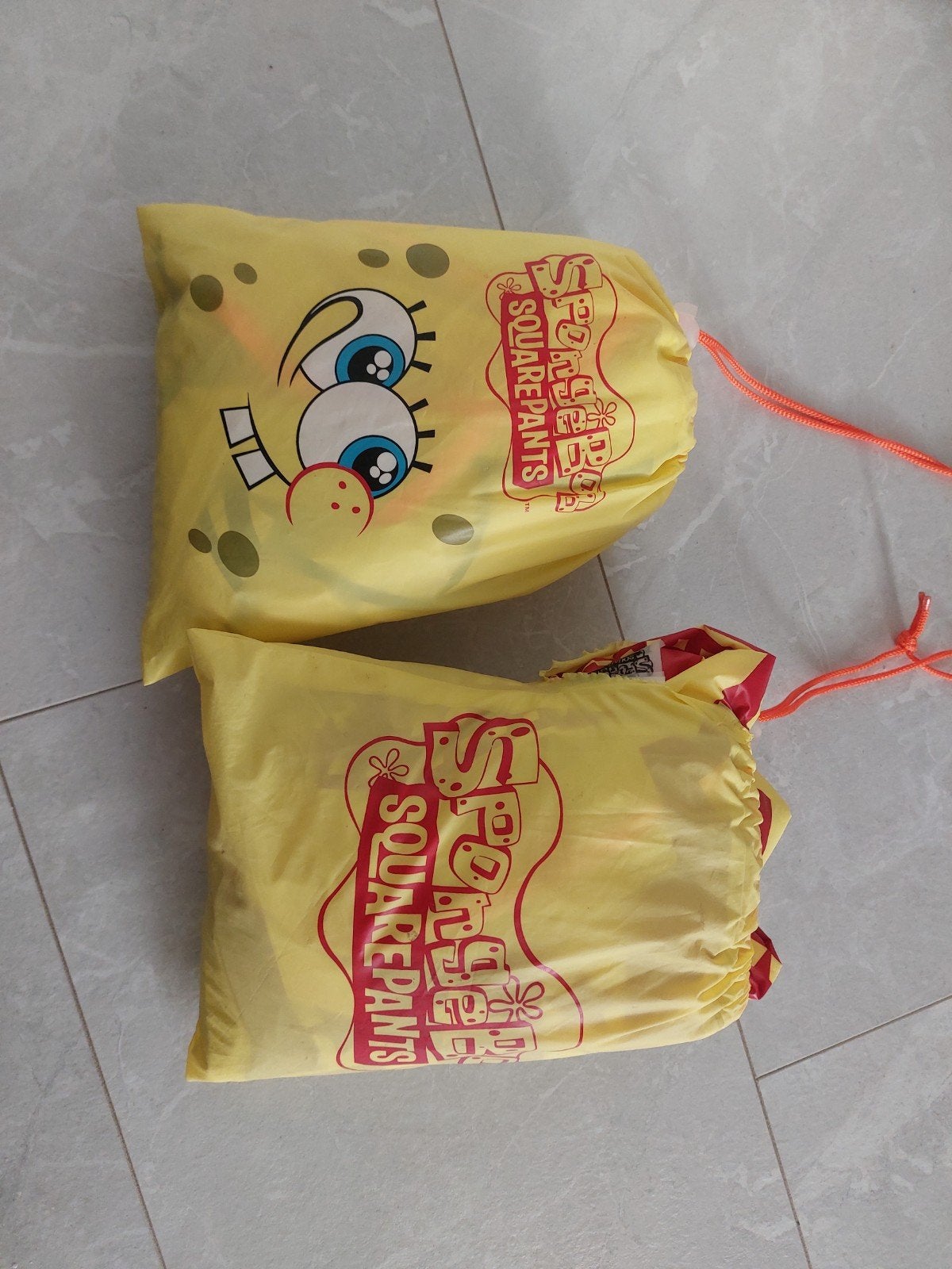 Nieuwe SpongeBob waterjas / regenjas, Ophalen of Verzenden, Nieuw, SpongeBob, Jongen of Meisje