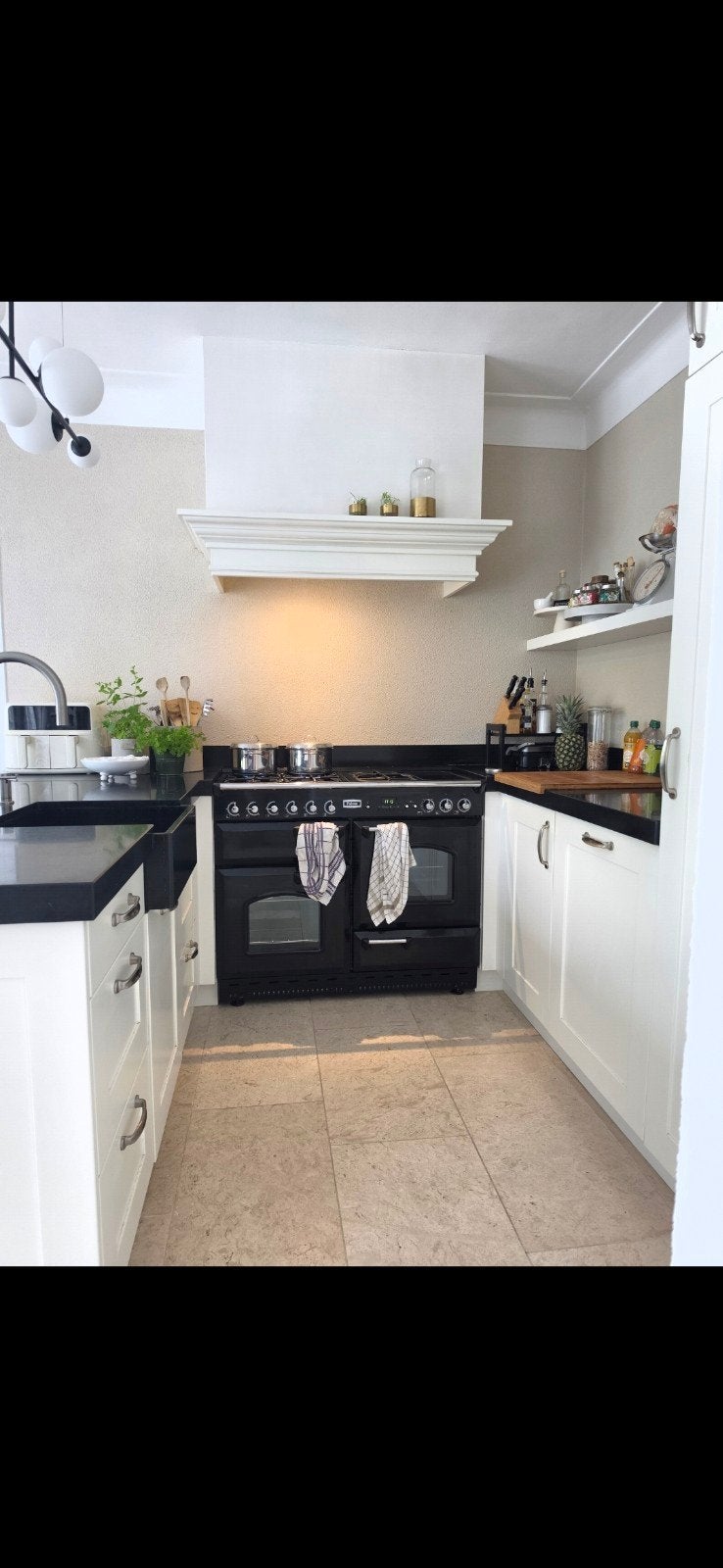 landelijke koof van afzuigkap en wandkast, Huis en Inrichting, Keuken | Complete keukens, Ophalen, Wit