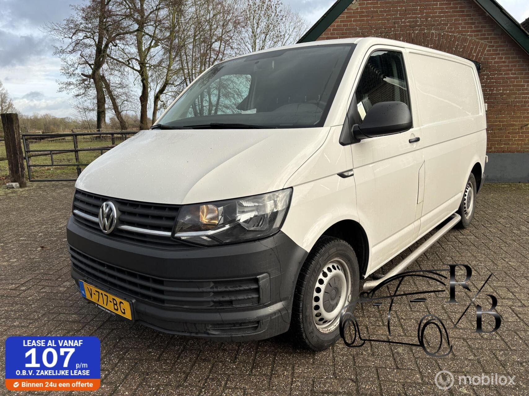 Volkswagen Transporter 2.0 TDI L1H1 AIRCO NAVIGATIE MARGE, Start-stop-systeem, Stof, Euro 6, 4 cilinders