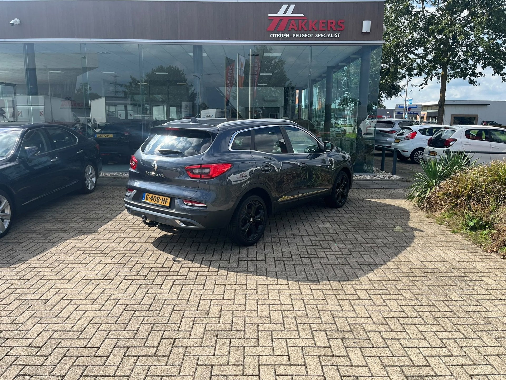 Renault Kadjar 1.3 TCe Black Edition, Auto's, Voorwielaandrijving, Kadjar, Gebruikt, Euro 6