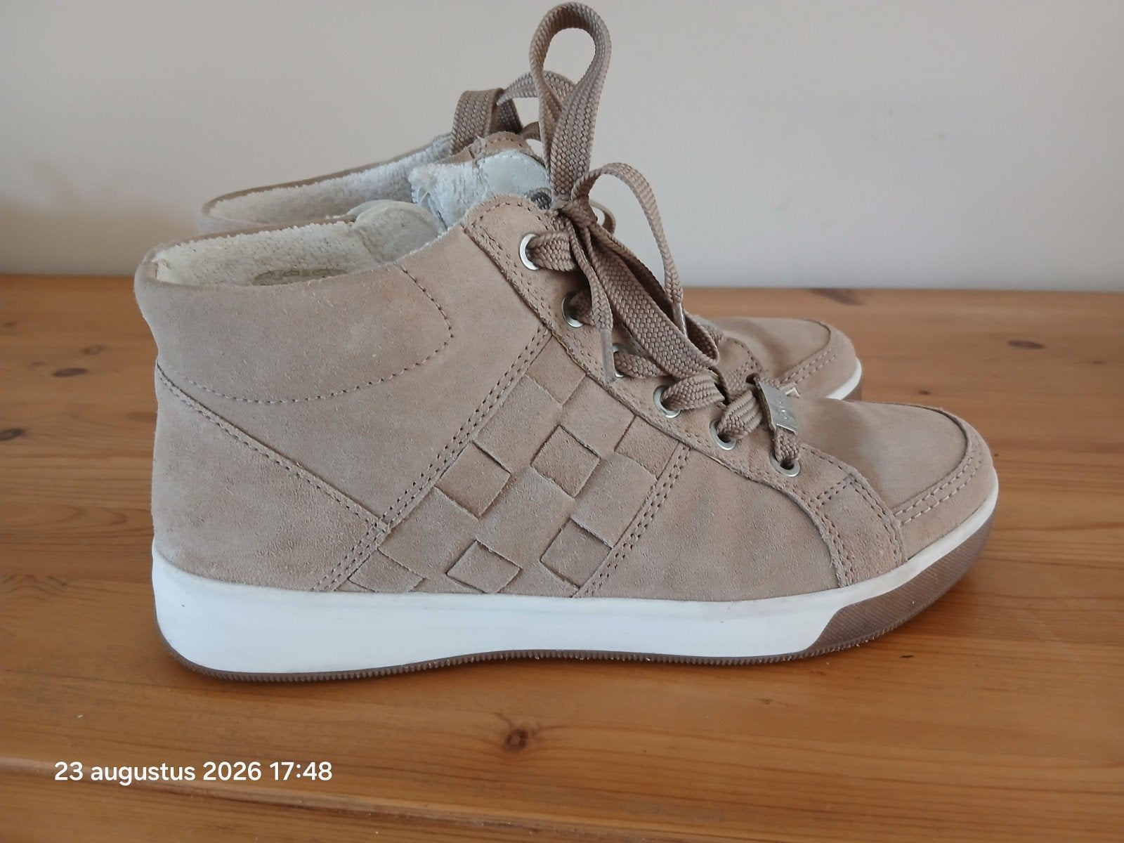 Ara High Soft maat 5 /38, Schoenen met lage hakken, Beige, Ophalen of Verzenden, Zo goed als nieuw