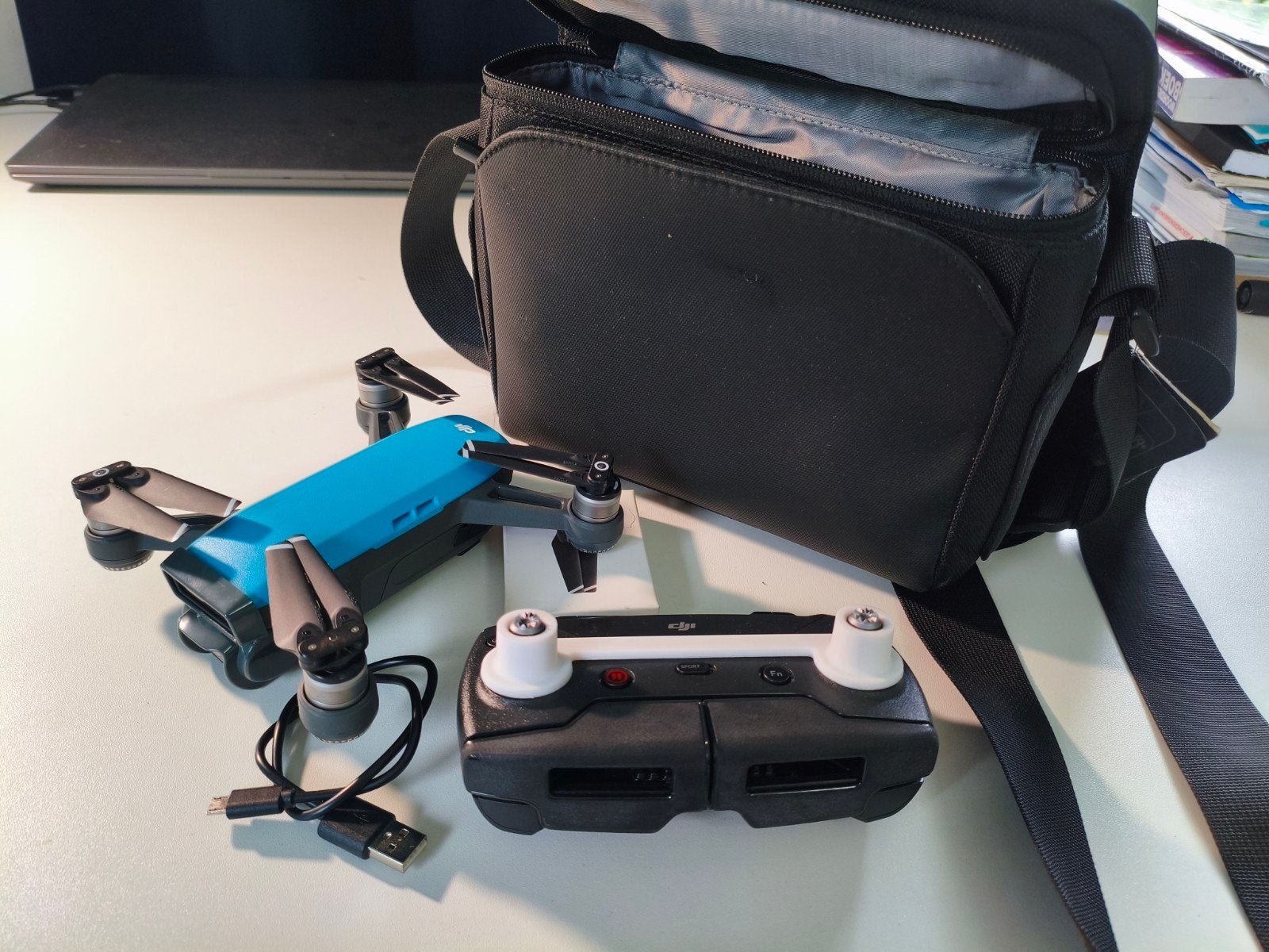DJI Spark set, 250 tot 900 gram, Gebruikt, Cameradrone, Gimbal (camerastabilisatie)