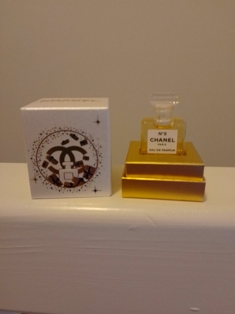 Chanel parfum miniatuur en meer miniaturen, Verzenden, Nieuw, Miniatuur