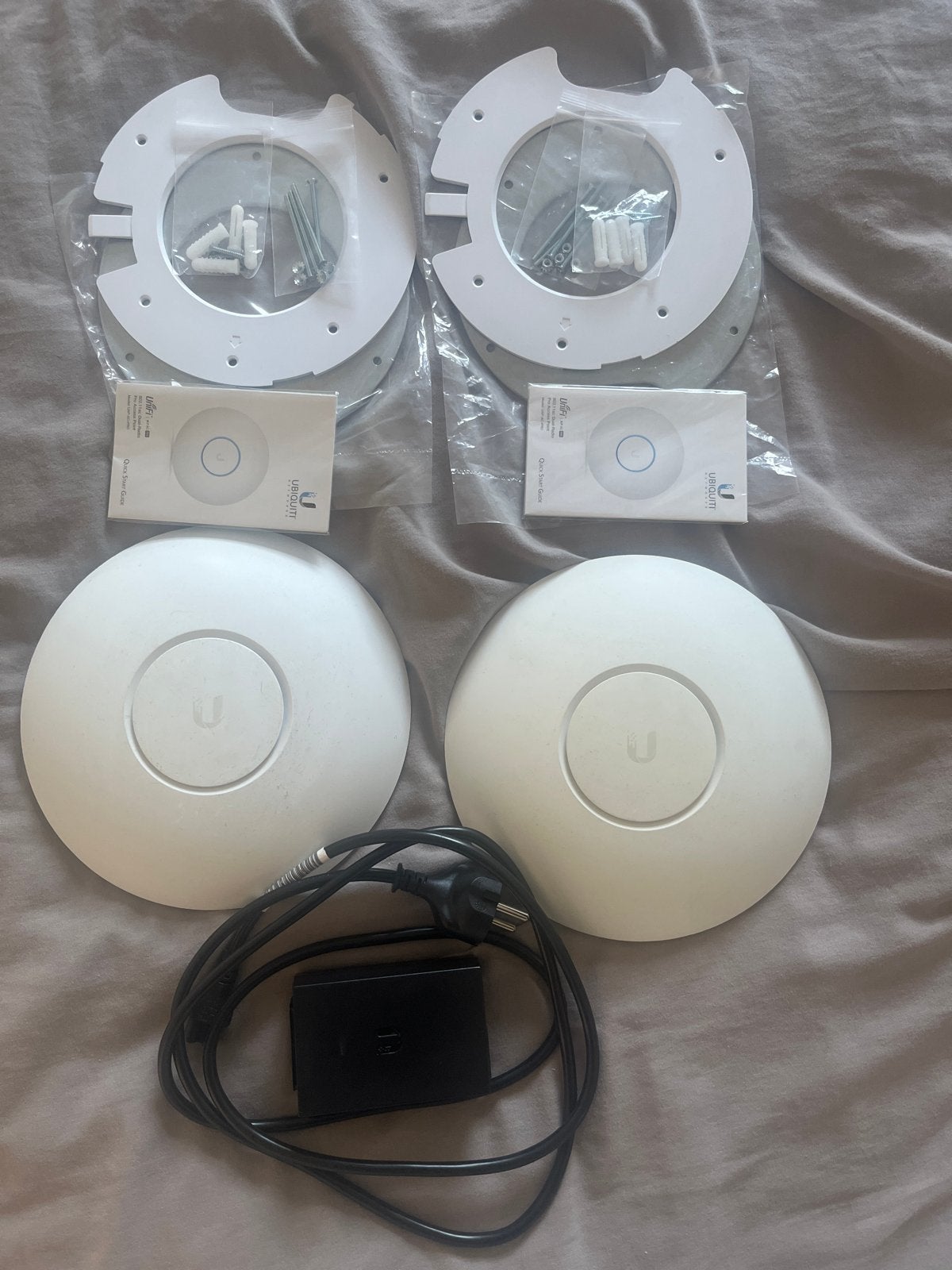 Ubiquiti UniFi AP AC Pro Access Points (2 stuks) (m2448833684 ...