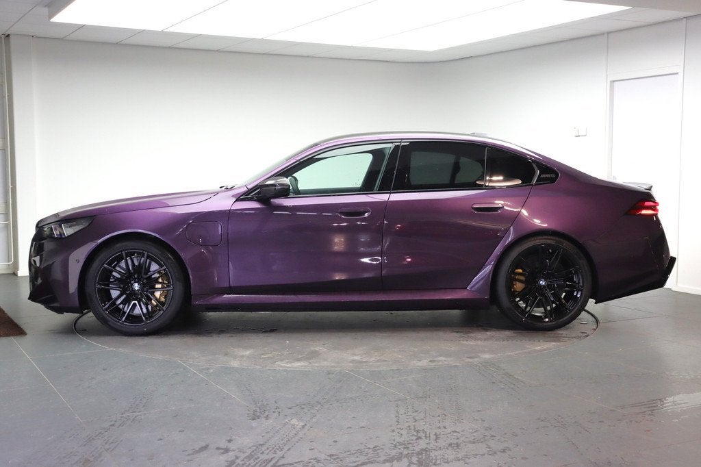 BMW 5 Serie M5 Automaat / Trekhaak / Bowers & Wilkins / M Mu, Auto's, BMW, Overige kleuren, 4395 cc, Hybride Elektrisch/Benzine