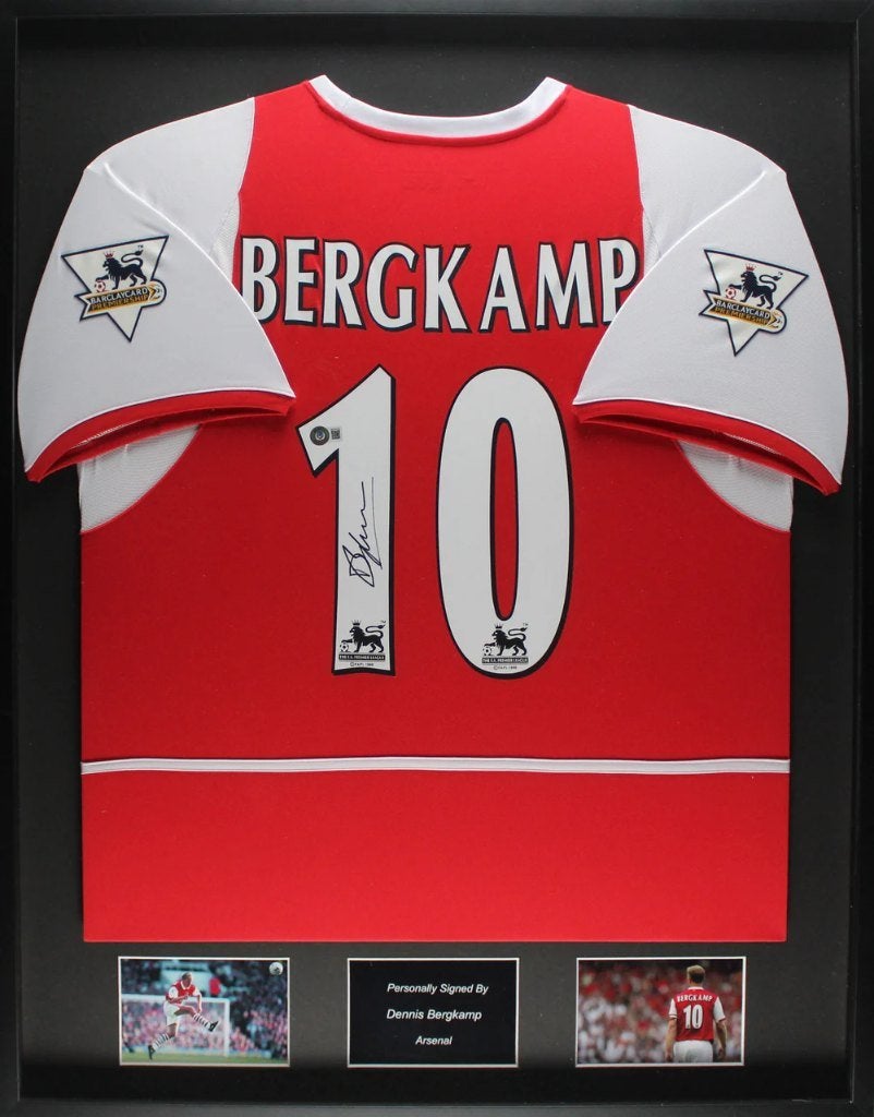 Dennis Bergkamp Arsenal 96/98 ingelijst gesigneerd  shirt, Verzamelen, Sportartikelen en Voetbal, Buitenlandse clubs, Soccersignings.nl