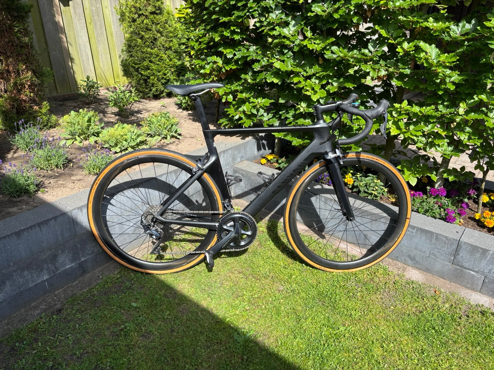 Canyon aeroud CF SLX, met Shimano Ultegra, 28 inch, Carbon, Velgrem, Zo goed als nieuw