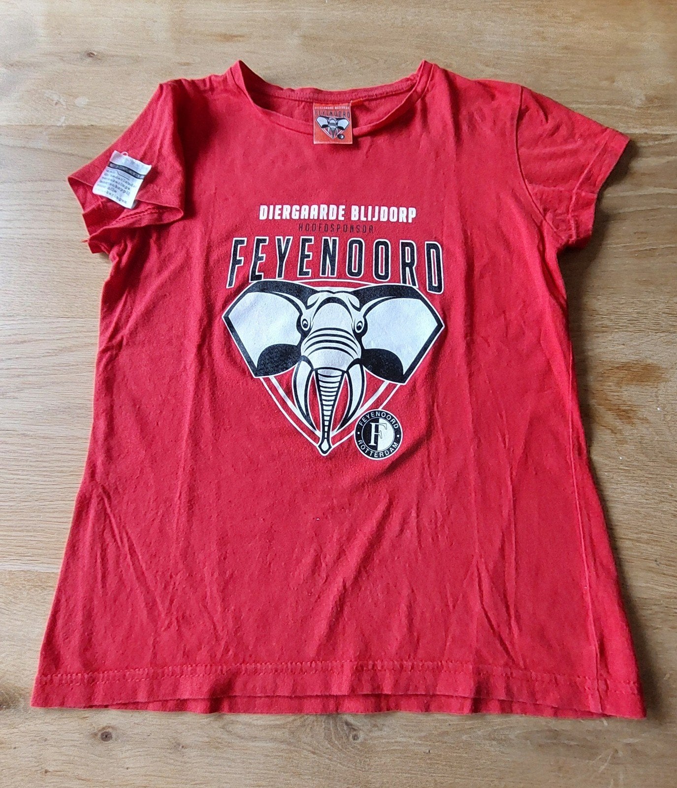 Feyenoord Dierenpark Blijdorp T-shirt Rood Maat S, Ophalen of Verzenden, Gebruikt, Feyenoord, Jongen of Meisje