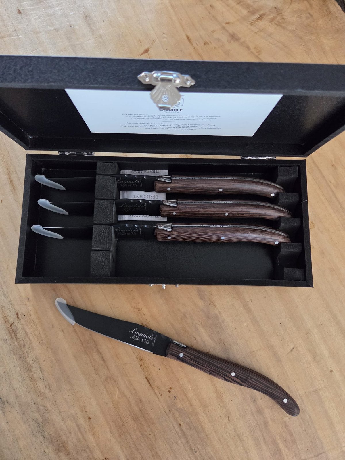 4 nieuwe steakmessen | Laguiole Style de Vie, Los bestek, Ophalen of Verzenden, Rvs of Chroom, Eetmes