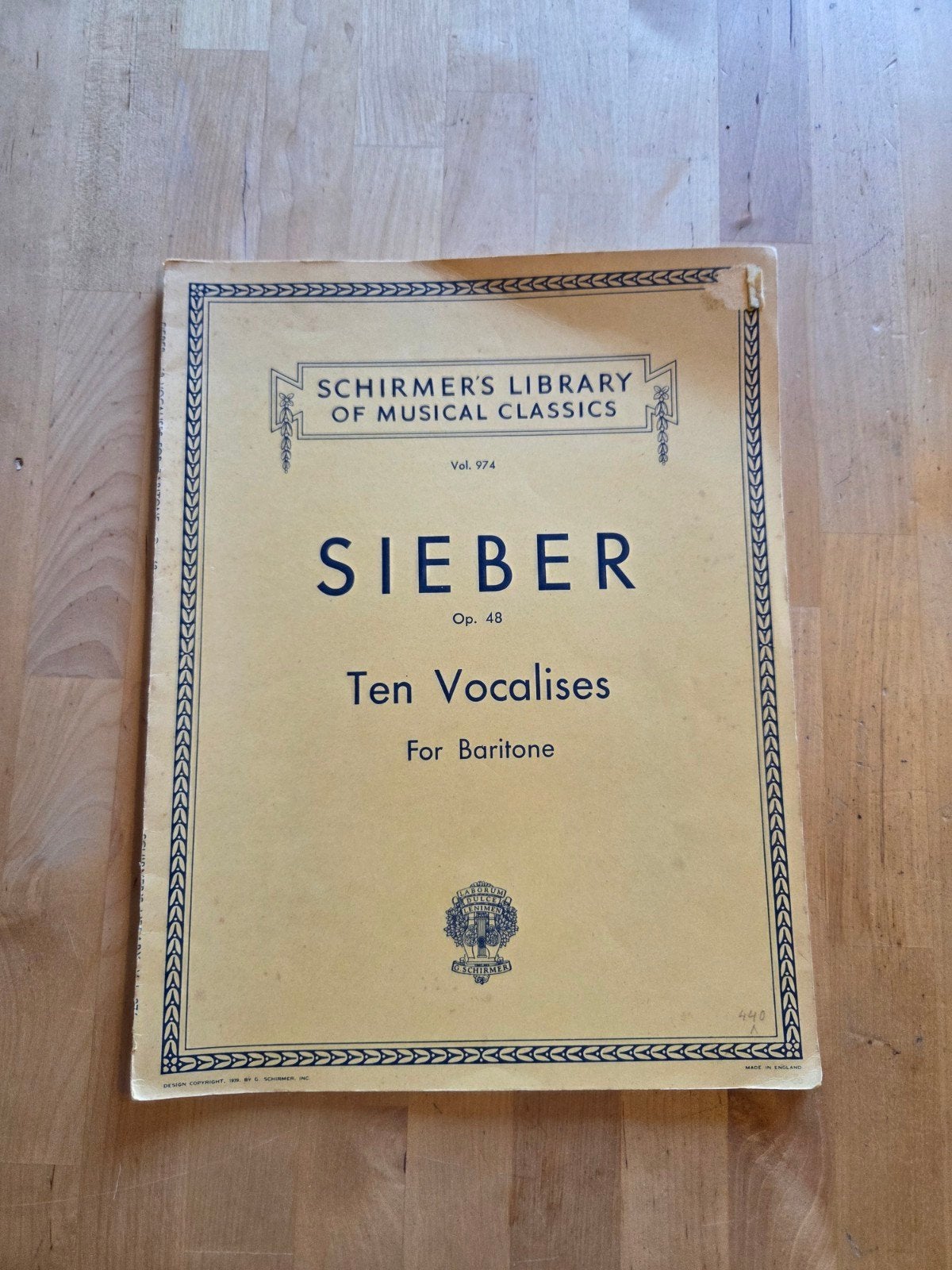 Ferdinand Sieber - Easy Vocalises and Solfeggios Baritone, Gebruikt, Verzenden, Klassiek, Zang