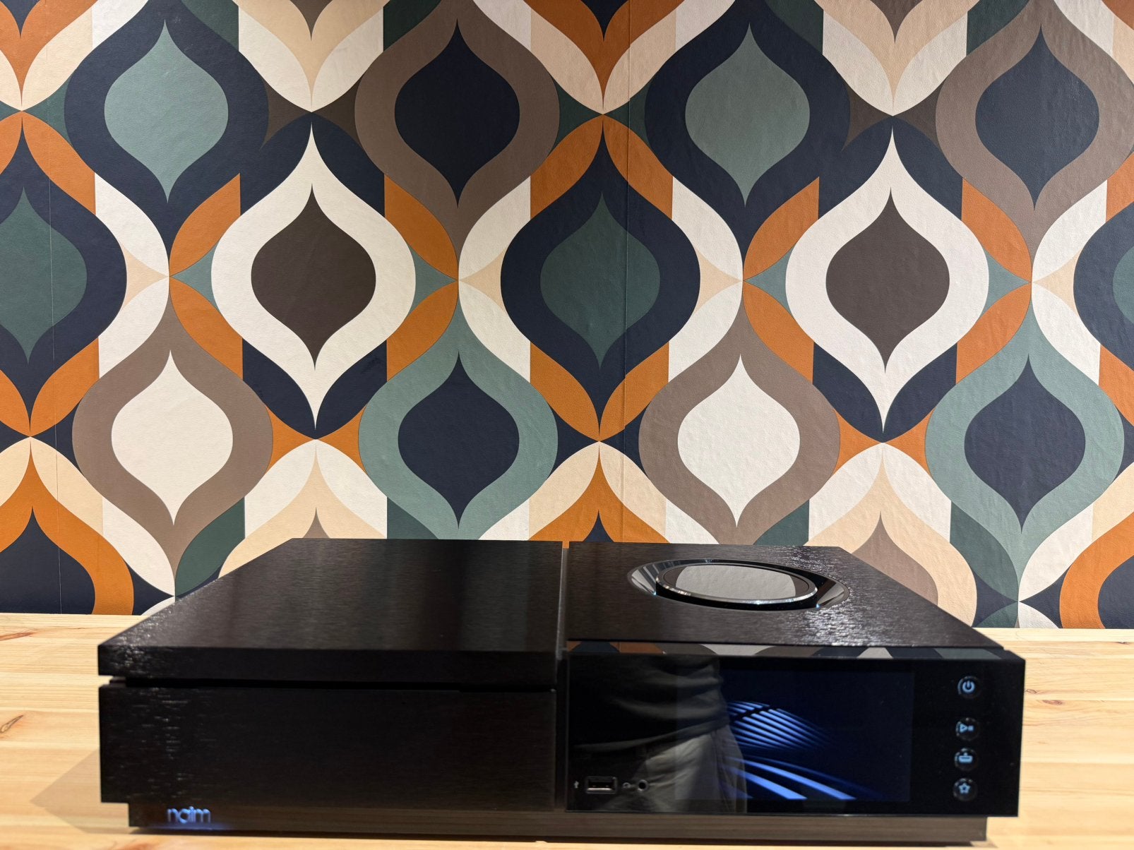 Naim Uniti Star, AANBIEDING, nieuwstaat, garantie, Contact@vintageaudiobreda.nl, Zo goed als nieuw, 60 tot 120 watt, Bosschendijk 193b, Oudenbosch