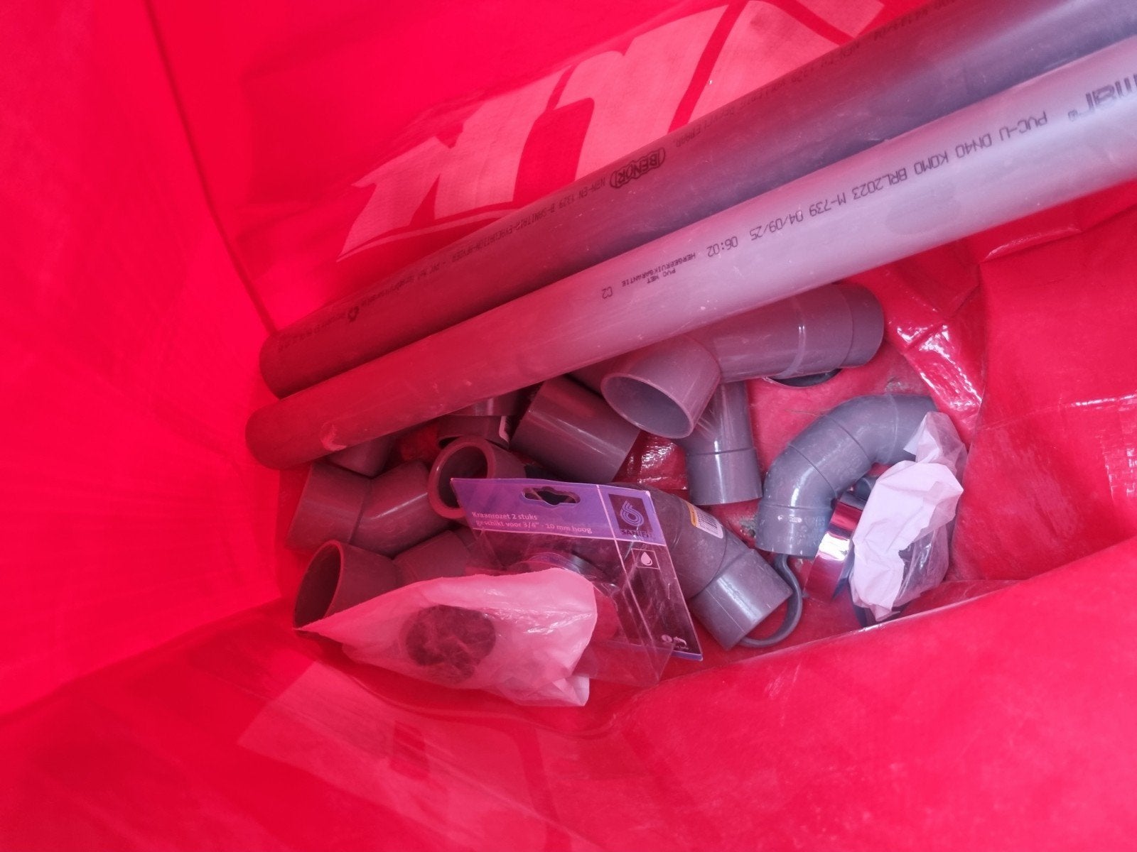 Tas met ca. 20 PVC verschillende verloopstukken, Doe-het-zelf en Verbouw, Buizen en Afvoer, Ophalen, Bochten, Pvc, Nieuw