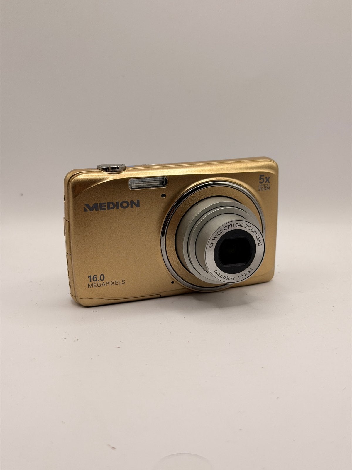 Medion MD 86765 digitale camera / Y2K look !, Audio, Tv en Foto, Fotocamera's Digitaal, Ingebouwde flitser, 16 megapixels, Ophalen of Verzenden