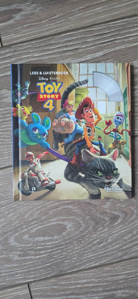 Toy Story 4 Lees- en Luisterboek met CD, Boeken, Ophalen of Verzenden, Zo goed als nieuw, Disney Pixar, 3 tot 4 jaar
