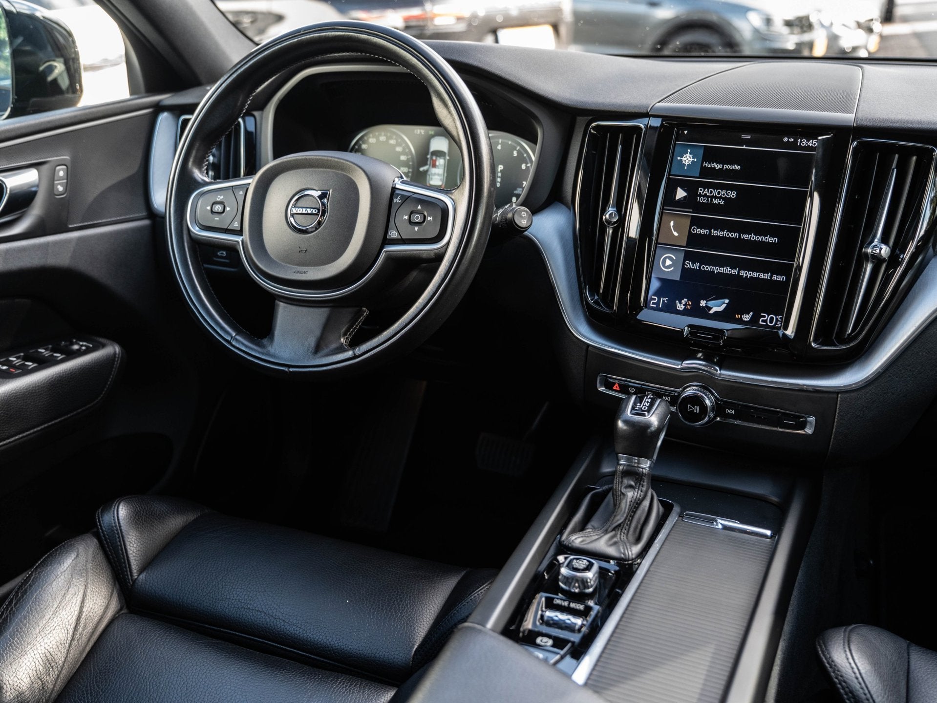 Volvo XC60 2.0 T5 AWD Inscription | APPLE CARPLAY | PARKEER, Auto's, Dealer onderhouden, Gebruikt, 4 cilinders, 1969 cc