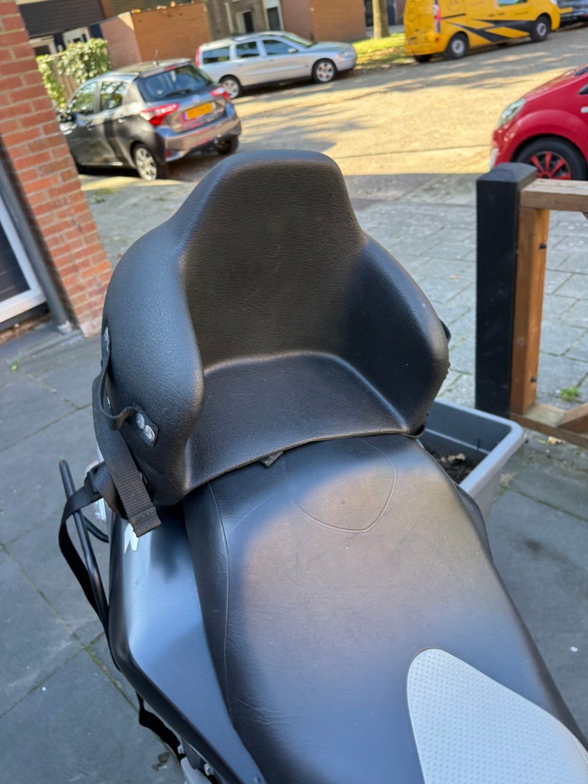 Stamatakis kinderzitje universeel motor/scooter, Motoren, Ophalen of Verzenden, Zo goed als nieuw