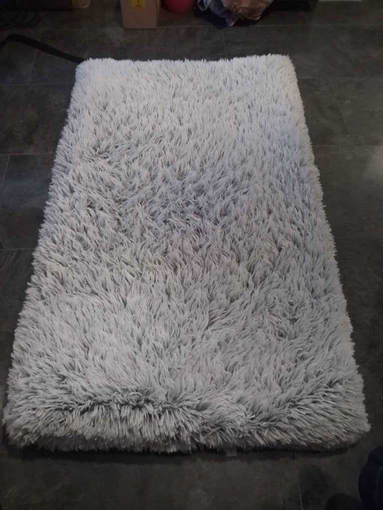 MrFluffyFriend Hondenbed, Dieren en Toebehoren, Hondenmanden, Ophalen of Verzenden, Zo goed als nieuw, Polyester