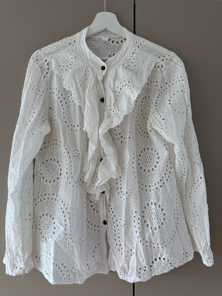 Broderie blouse wit met ruffles, Ophalen of Verzenden, Zo goed als nieuw, Maat 36 (S), Wit