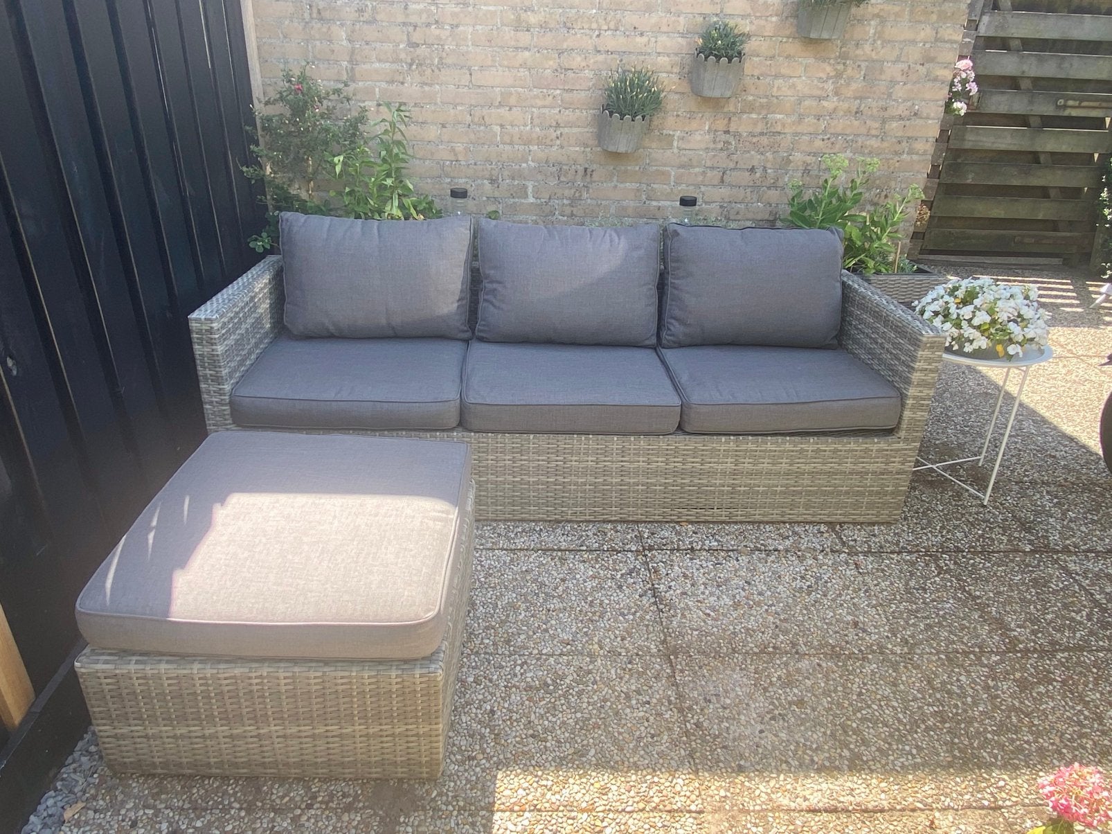 Loungebank tuinset met gratis hocker | 120 euro, Ophalen, Zo goed als nieuw, Wicker, Bank