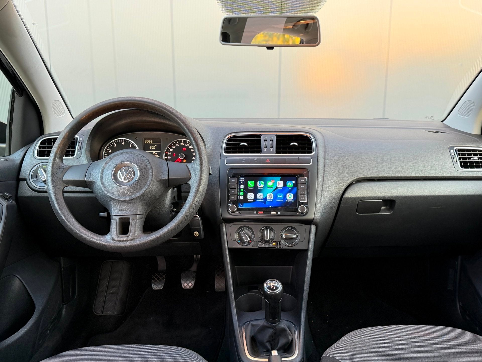 Volkswagen Polo 1.2-12V Comfortline | CARPLAY | CRUISE | AIR, Voorwielaandrijving, 967 kg, Gebruikt, Zwart