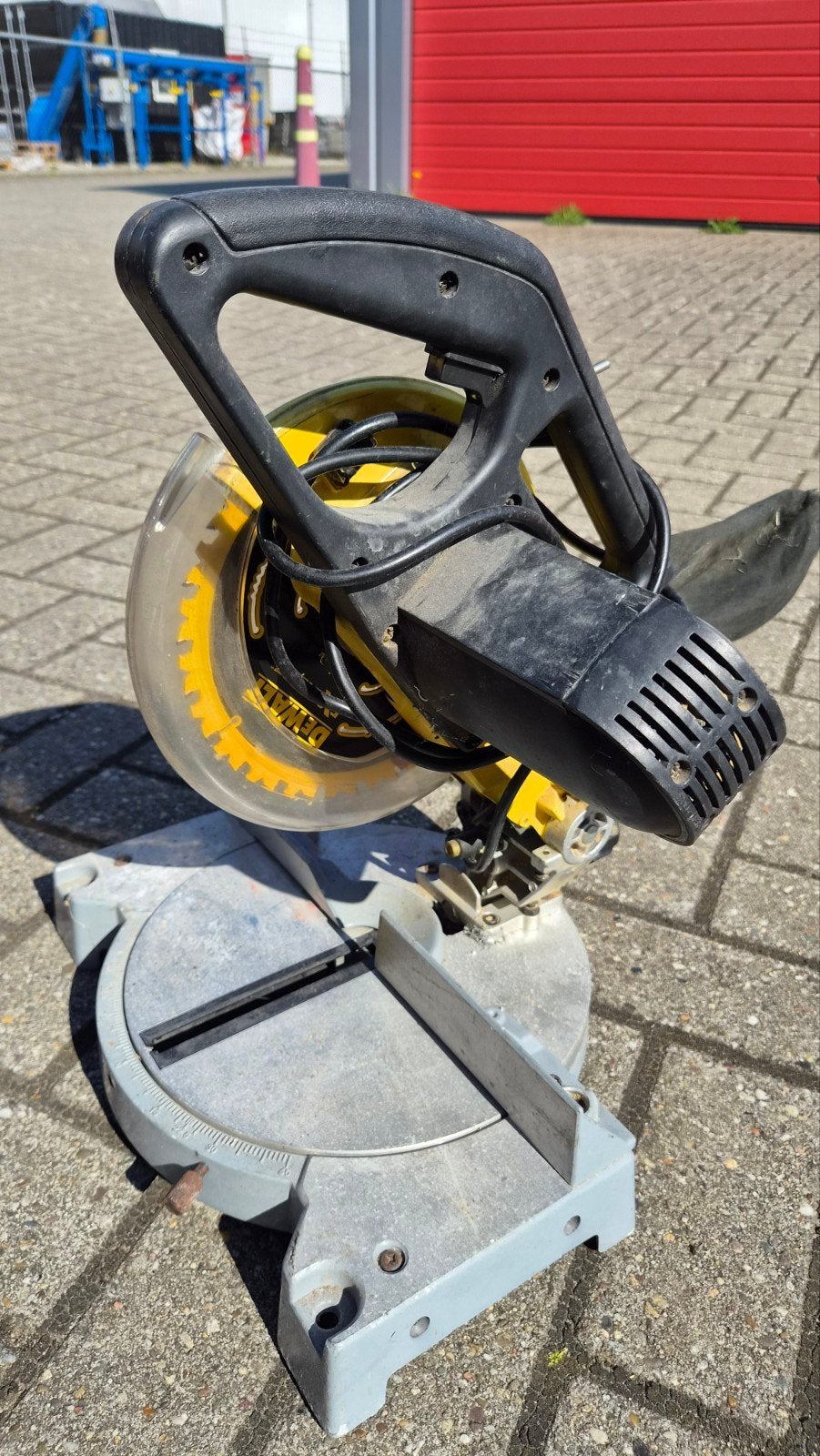 Afkort-/verstekzaag met nieuw DeWalt Extreme zaagblad, Ophalen, Gebruikt, Afkortzaag, Onbekend