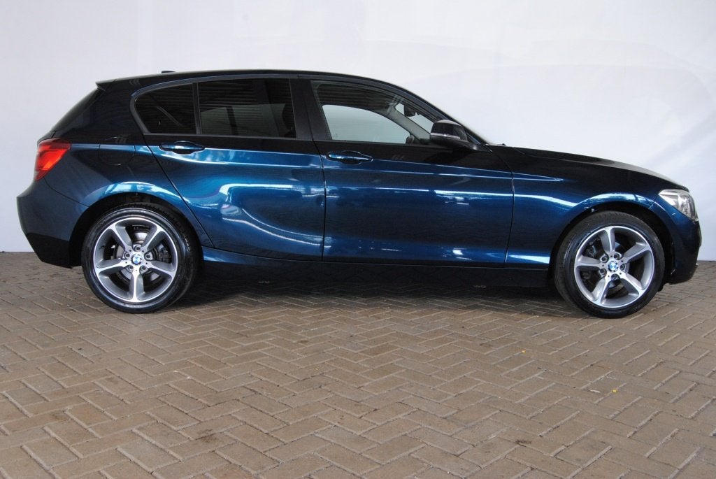 BMW 1-serie 116i Business+ | LEES ADVERTENTIE! Auto verbruik, Auto's, Euro 5, 136 pk, Gebruikt, 4 cilinders