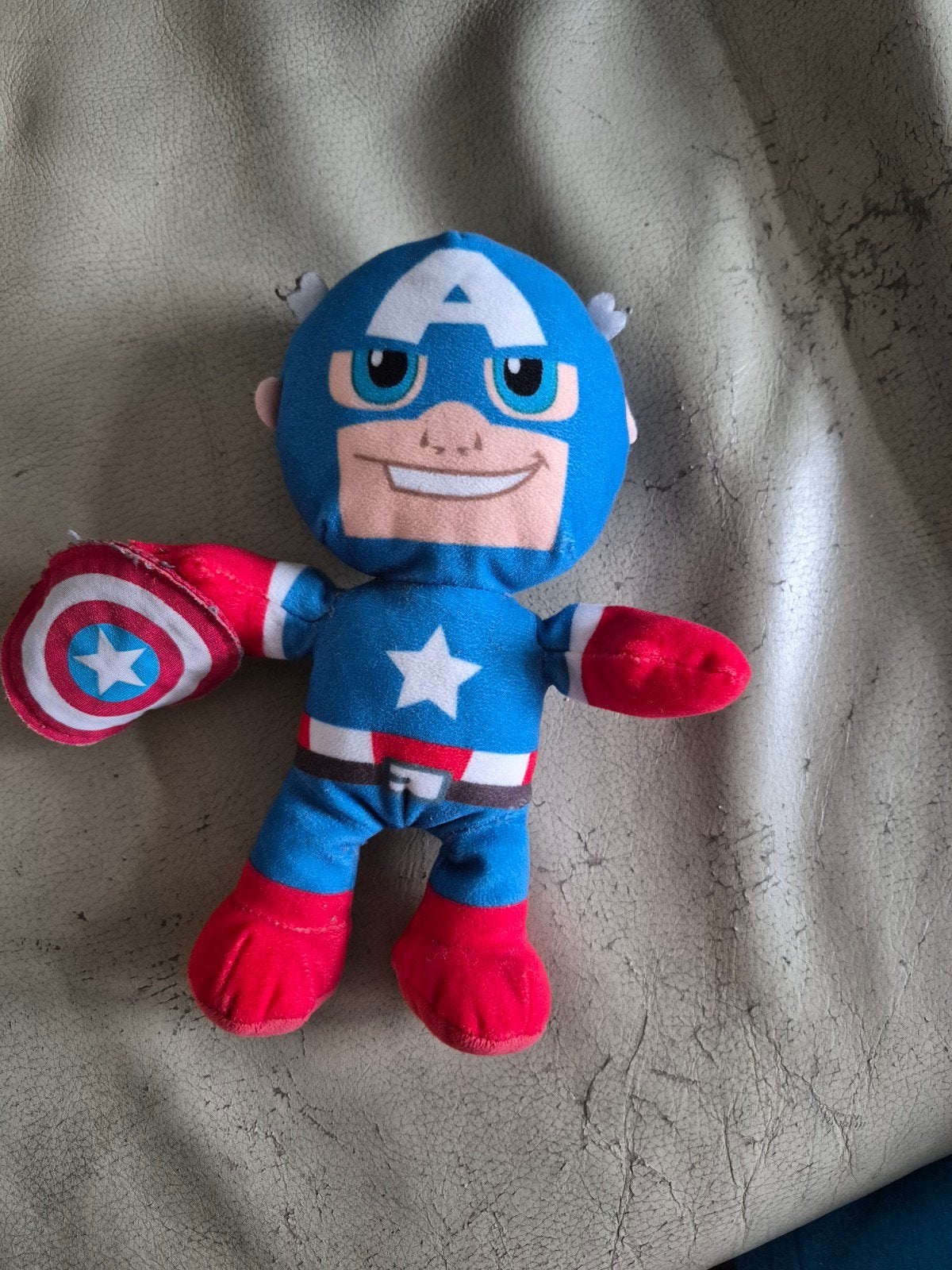 captain America knuffel marvel 22cm groot, Ophalen of Verzenden, Blauw, Overige typen, Middelgroot (20 tot 80 cm)