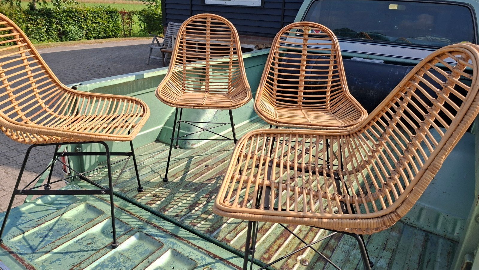 4 leuke rotan eetkamerstoelen, Ophalen, Gebruikt, Bruin, Riet of Rotan