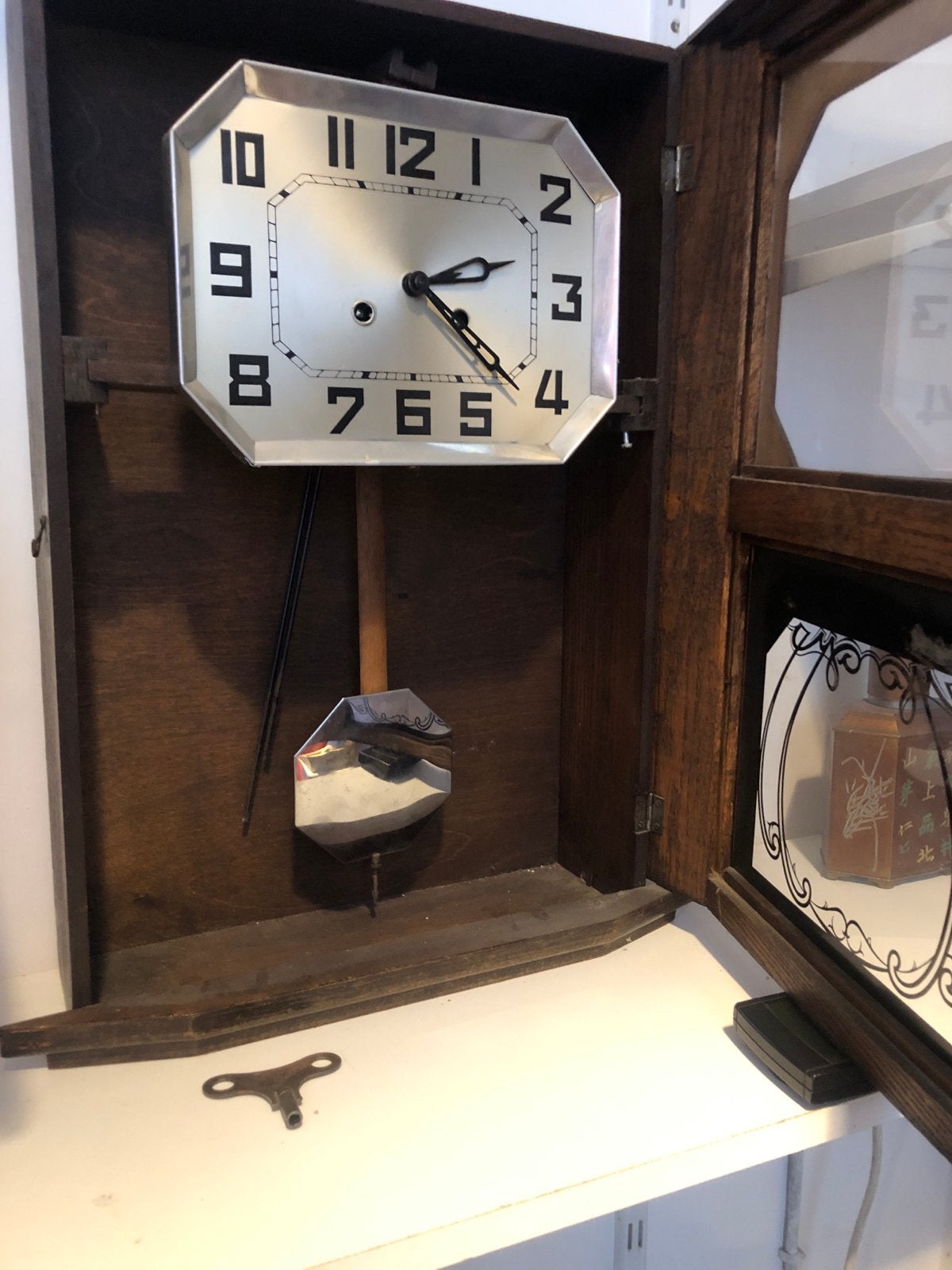 Antieke Klok met Opwind Weekuurwerk en Sint Jan Gong, Antiek en Kunst, Ophalen of Verzenden