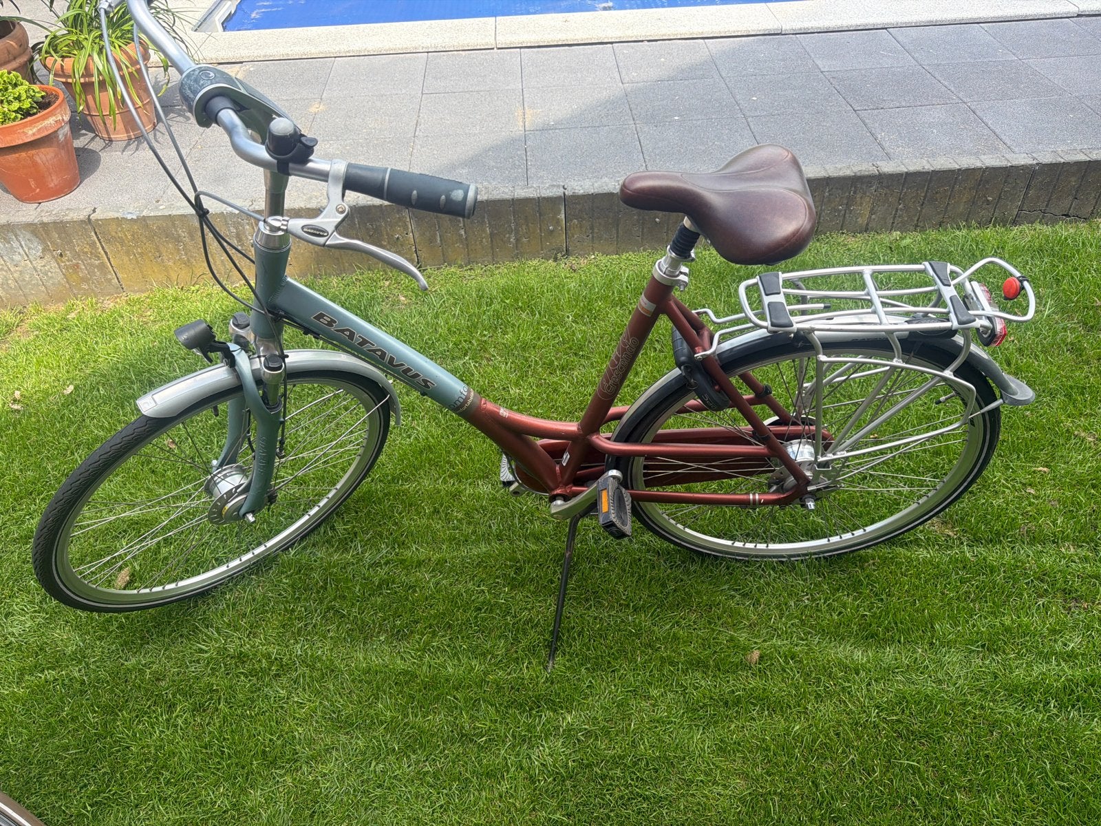 Batavus damesfiets met versnellingen en lage instap, Ophalen, Velgrem, Batavus, 53 tot 56 cm