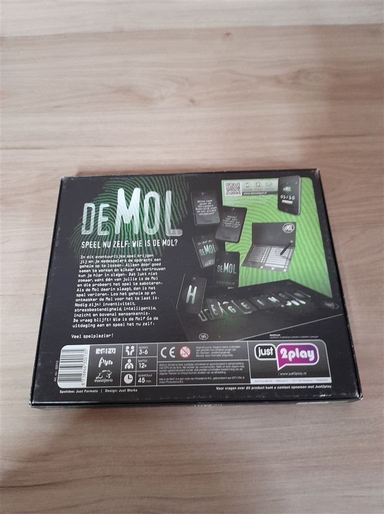 De mol - speel nu zelf wie is de mol - s4950, Hobby en Vrije tijd, Gezelschapsspellen | Bordspellen, Verzenden, Zo goed als nieuw