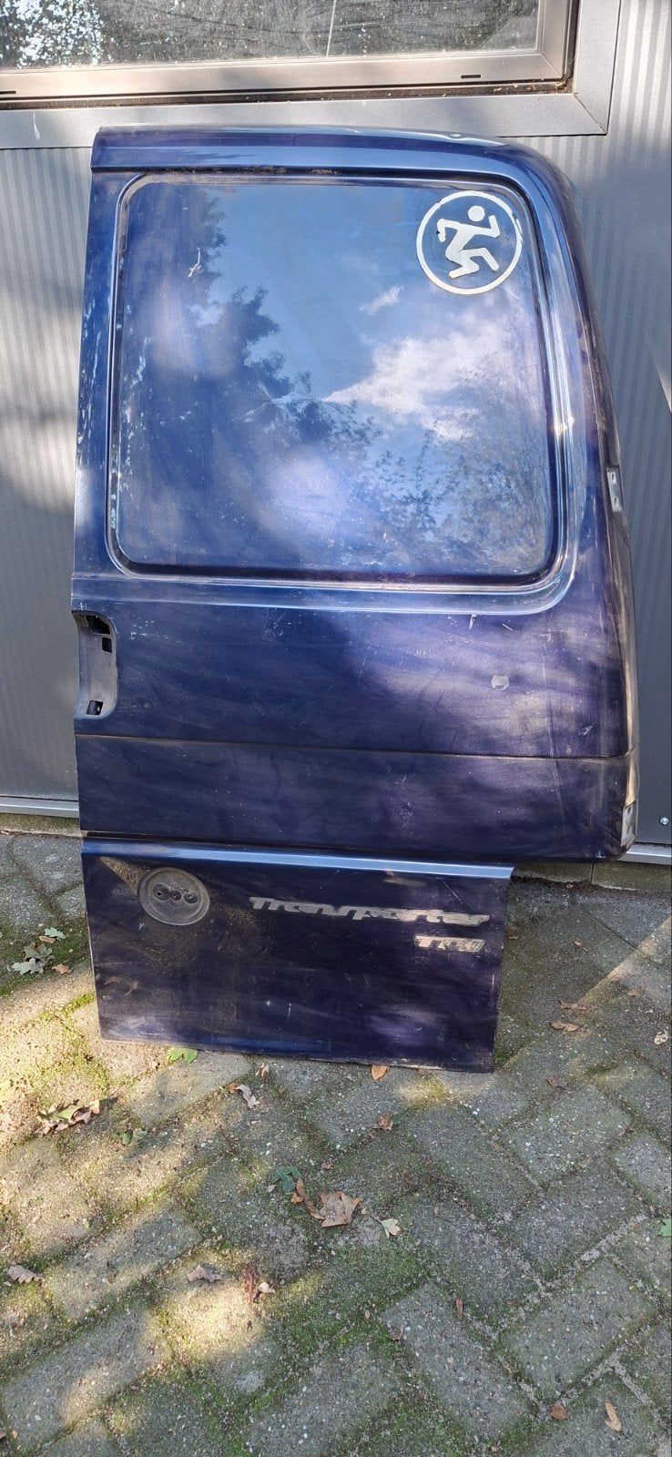 VW Transporter T4 deur rechts achter.met onder zijde deuk., Auto-onderdelen, Ophalen, Achter, Volkswagen, Deur