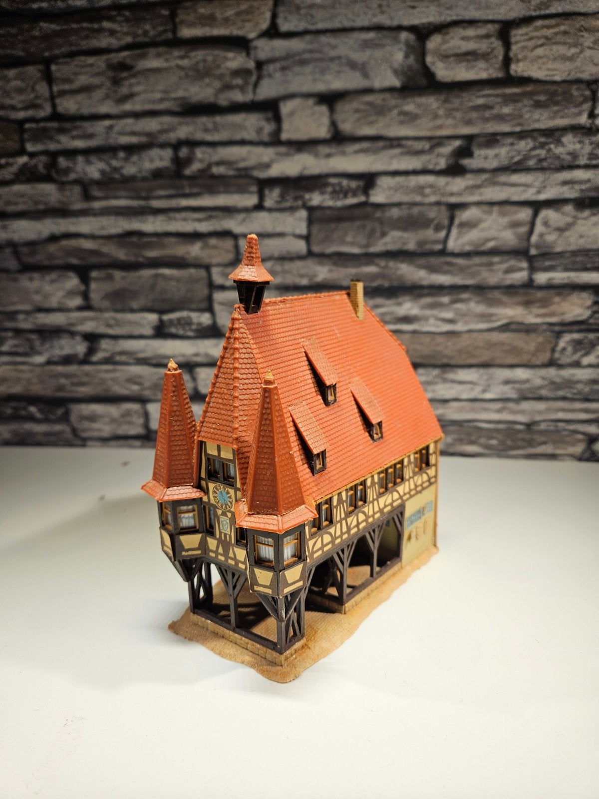 Vakwerkhuis Rathaus N spoor modeltrein 1:160, Overige merken, Gebruikt, Gelijkstroom of Wisselstroom, Brug, Tunnel of Gebouw