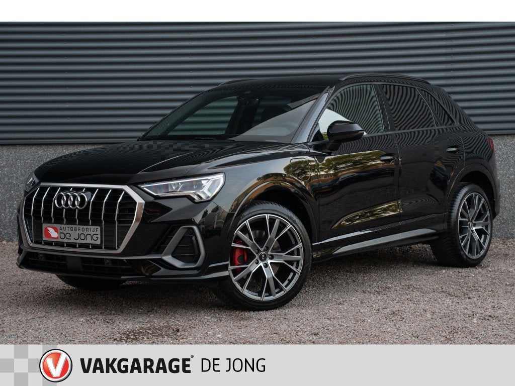 Audi Q3 45 TFSIe 245PK 2X S-Line | Camera | Matrix | 20'Inch, Auto's, Audi, Gebruikt, Leder en Stof, Zwart, Automatische klimaatregeling